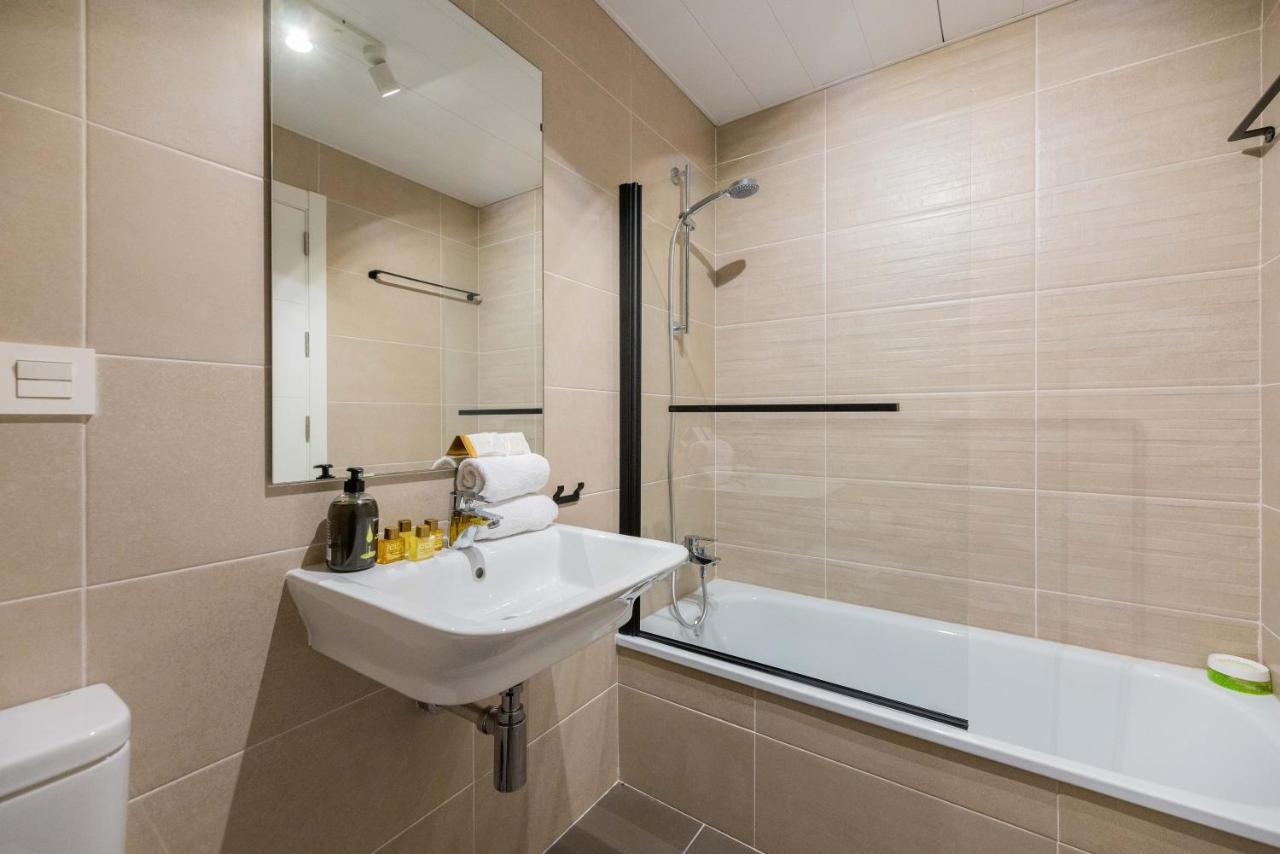 Vacation I Via Celere, Huge Terrace, Brand New Complex, Close To The Beach, Center * Marbella