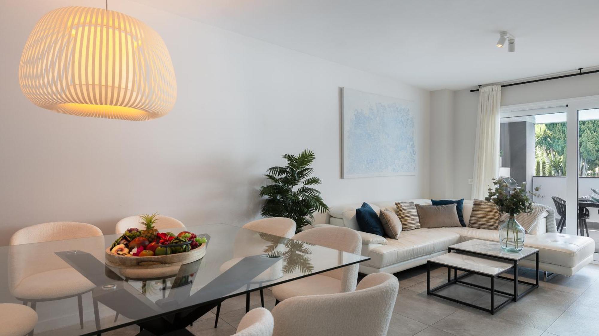 Vacation Marbella: Beachside Retreat With Spacious Terrace *